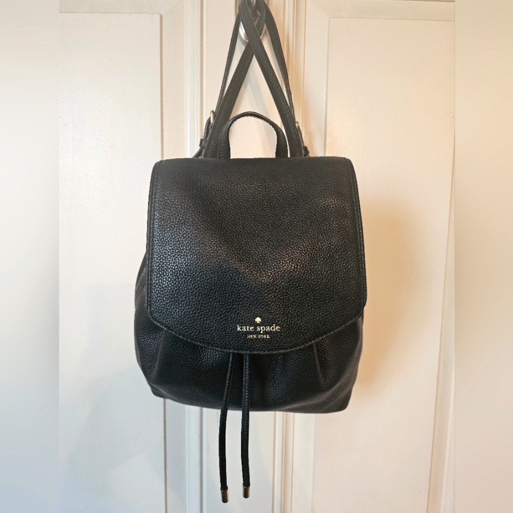 Kate SPADE• Pebbled Leather Black Small Backpack🖤